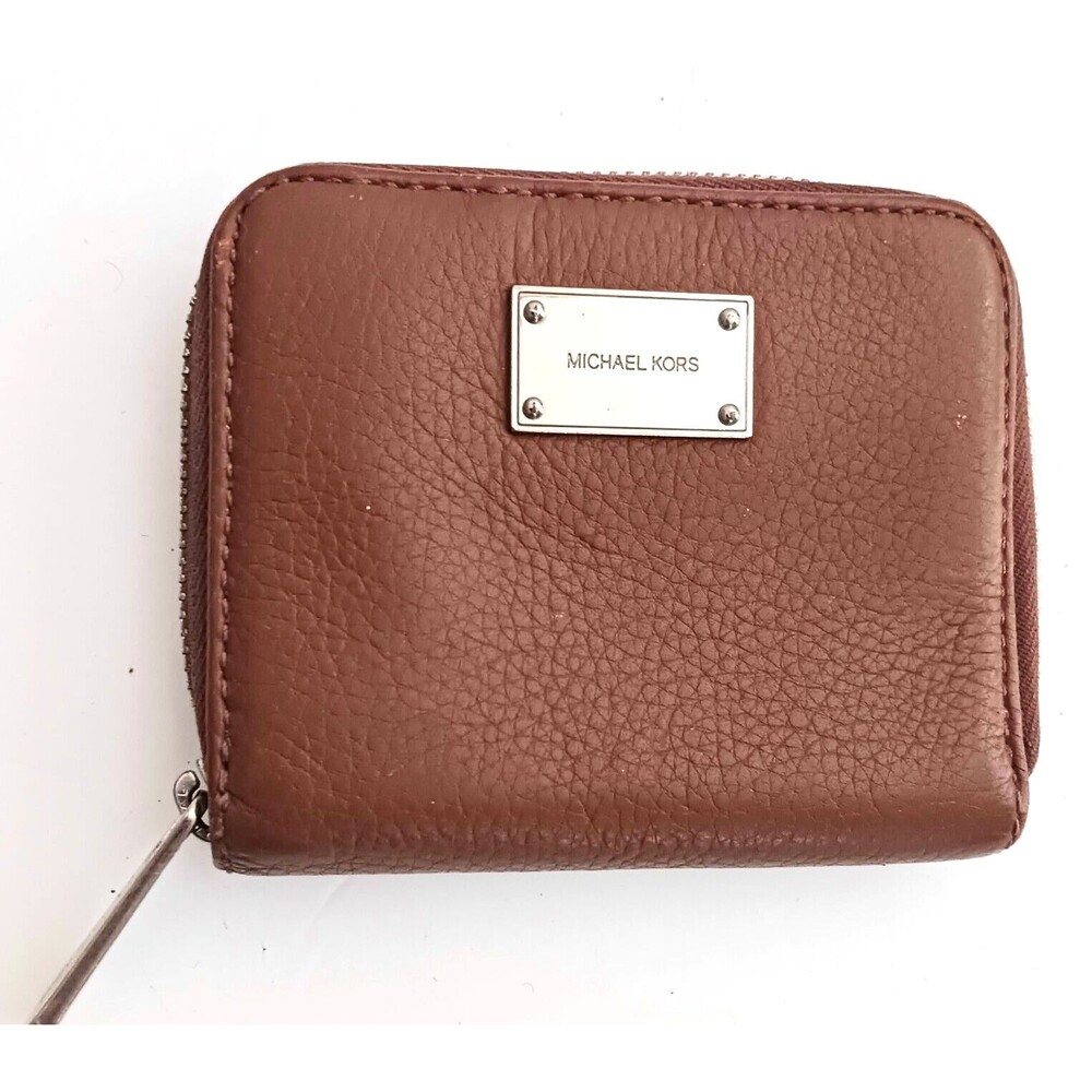 Michael Kors Brown Pebbled Leather 4X5 Zip Around Wallet Silver Leather Lining